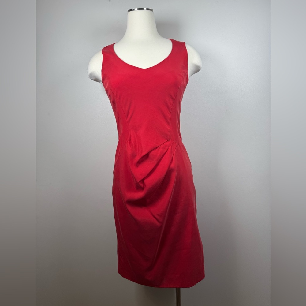 RIANI Elegant Red Sleeveless Midi Dress